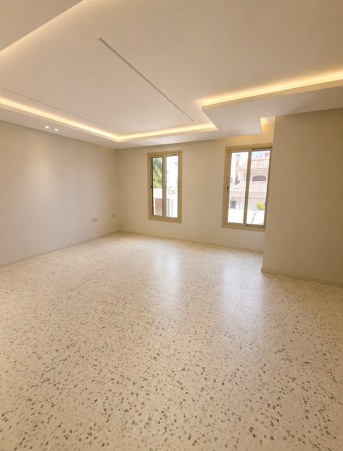 Property thumbnail 8