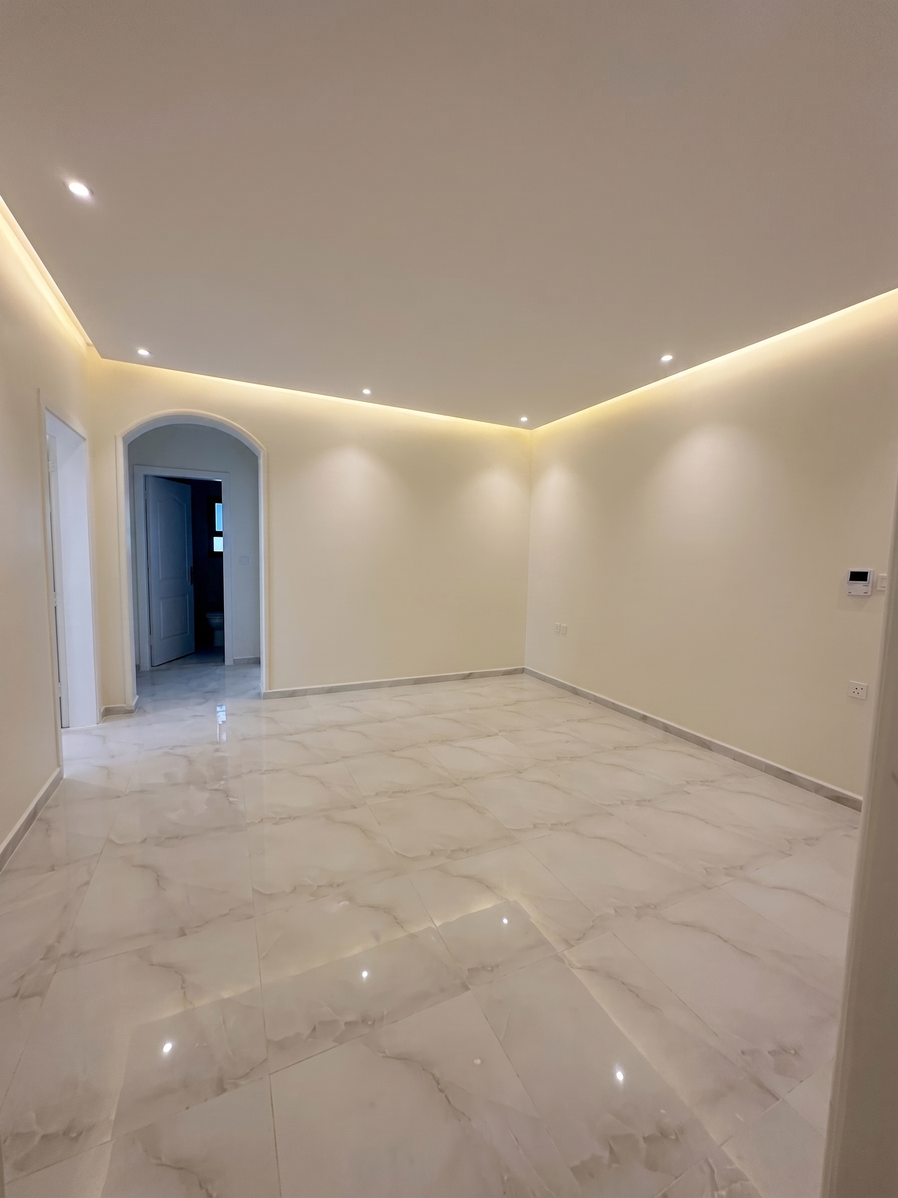 Property thumbnail 8