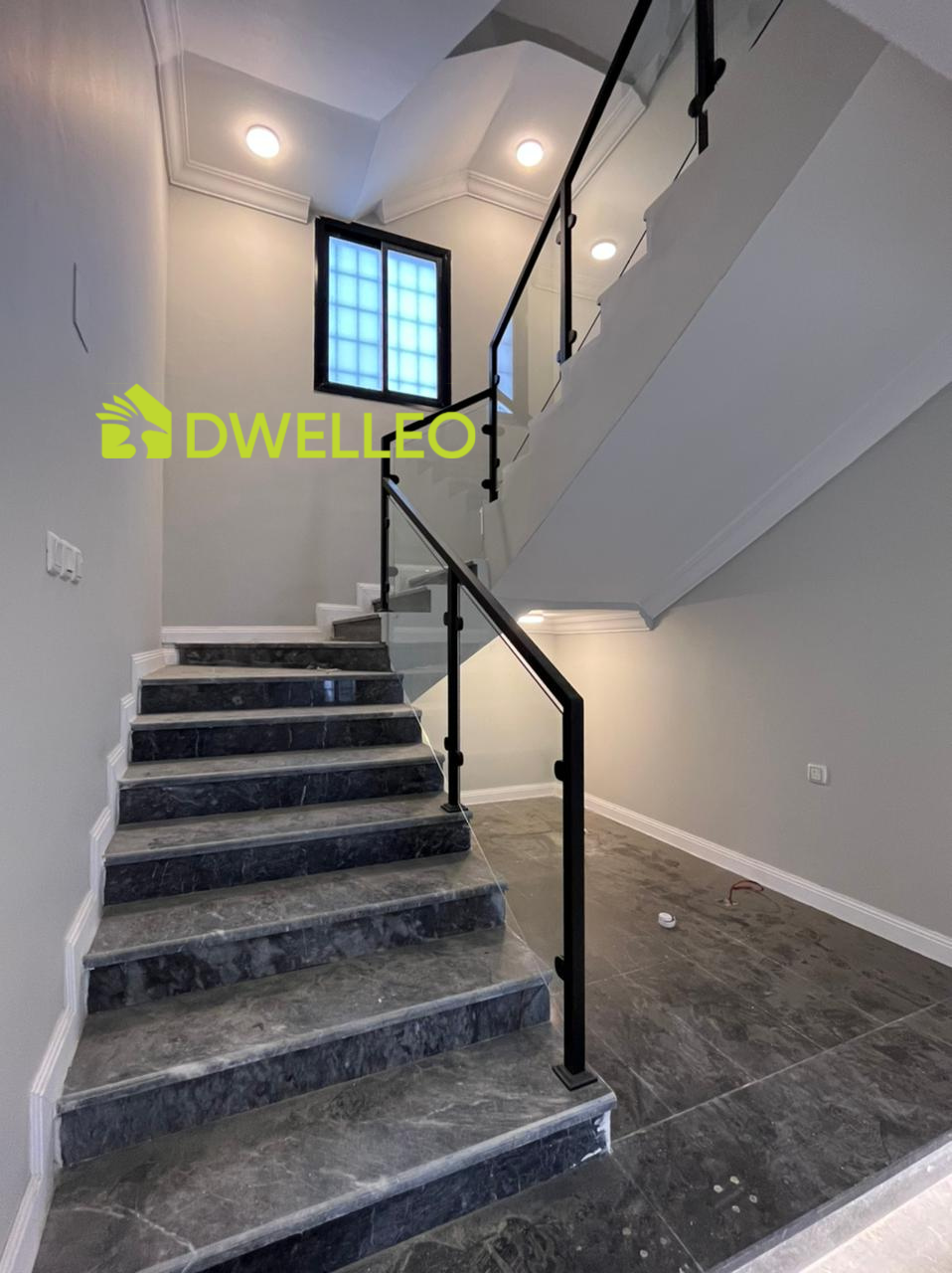Property thumbnail 6