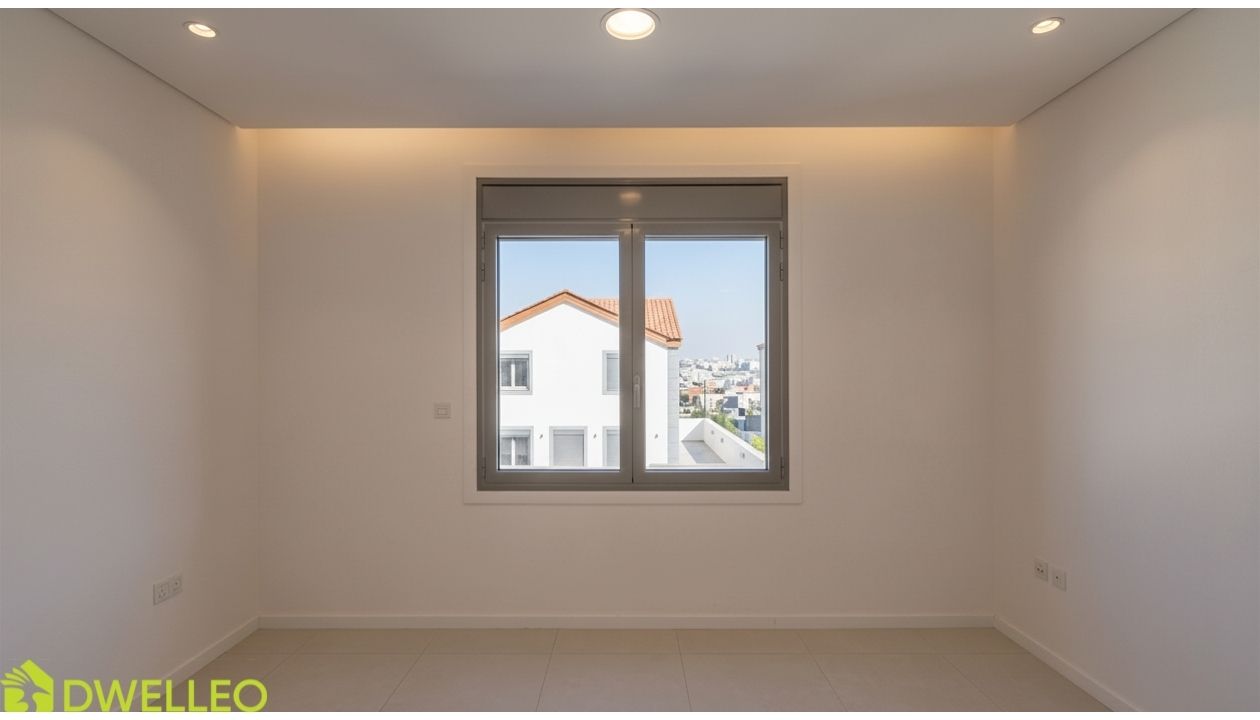 Property thumbnail 6