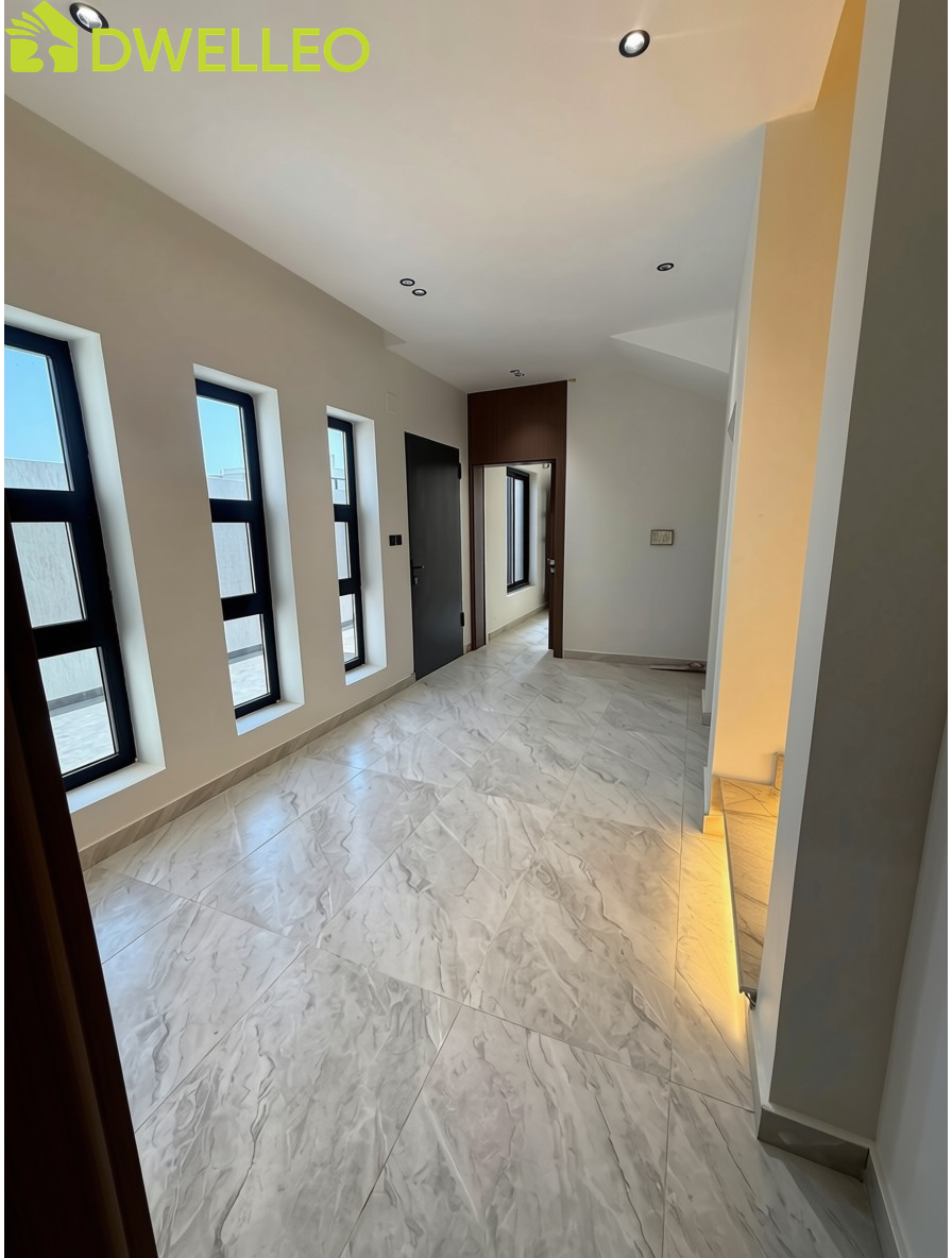 Property thumbnail 7