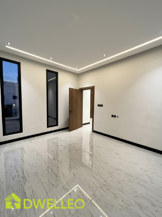 Property thumbnail 3