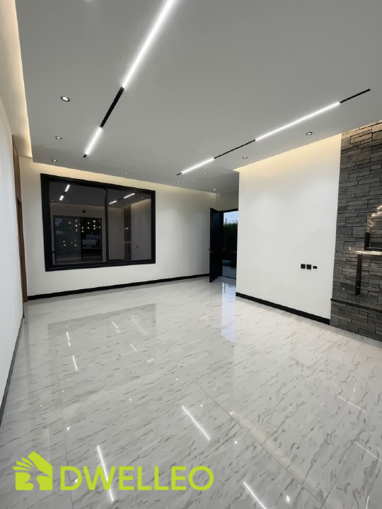 Property thumbnail 6