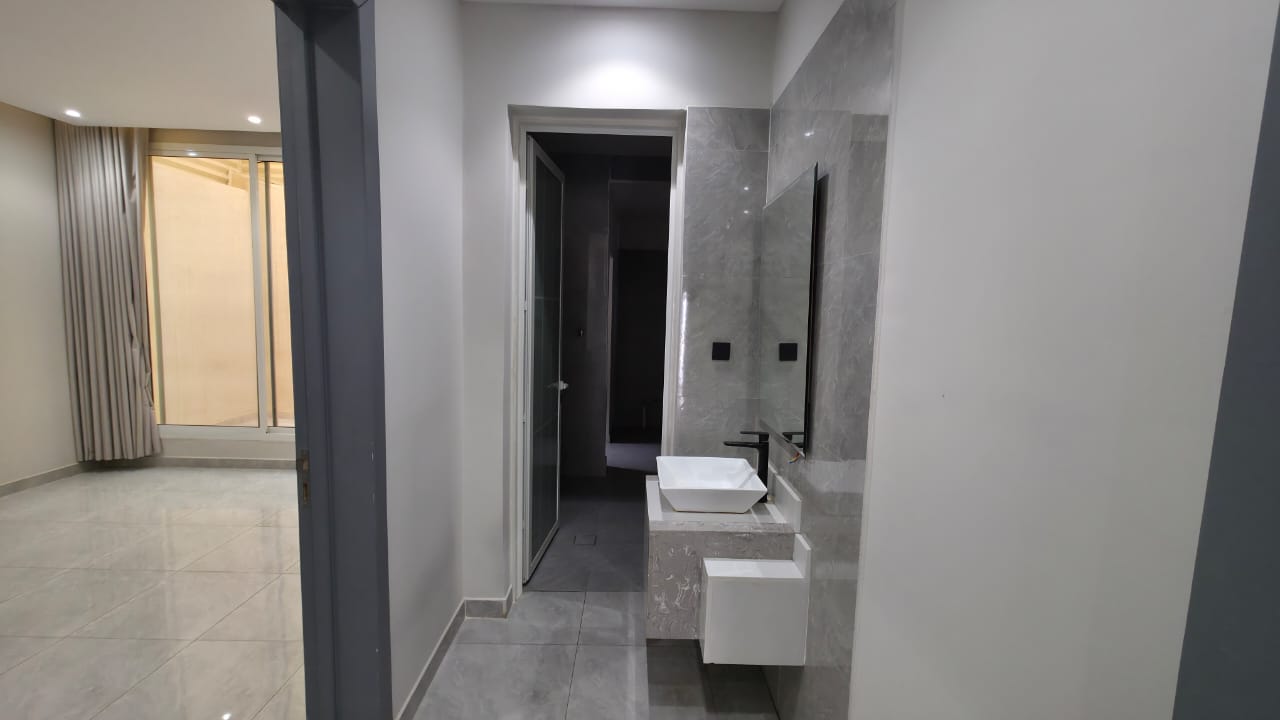 Property thumbnail 6