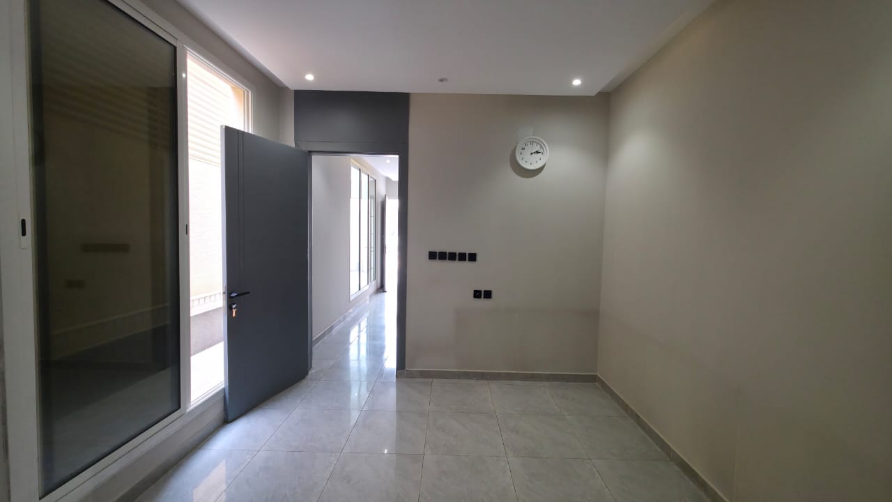 Property thumbnail 8
