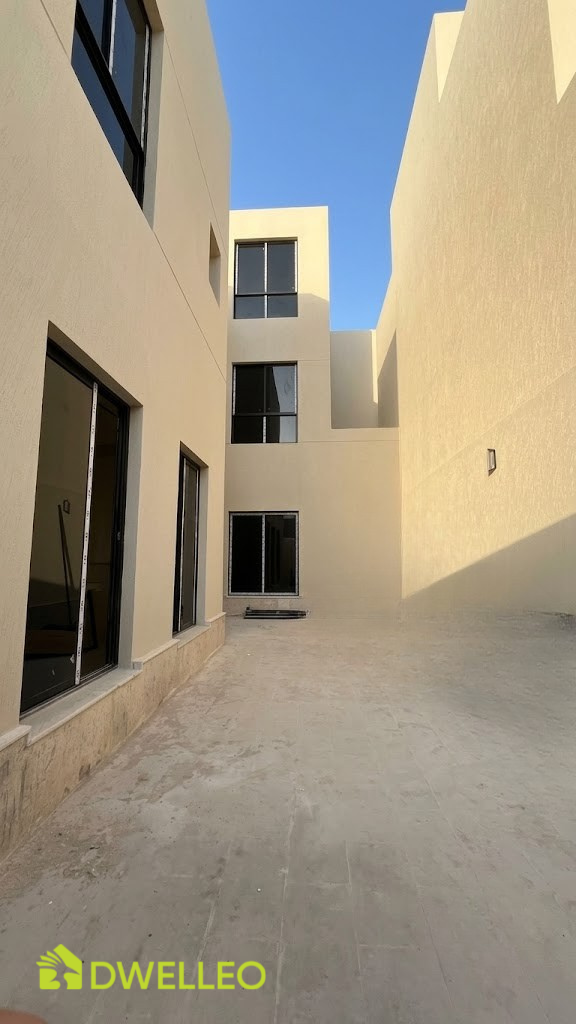 Property thumbnail 6