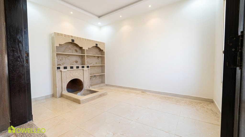 Property thumbnail 6