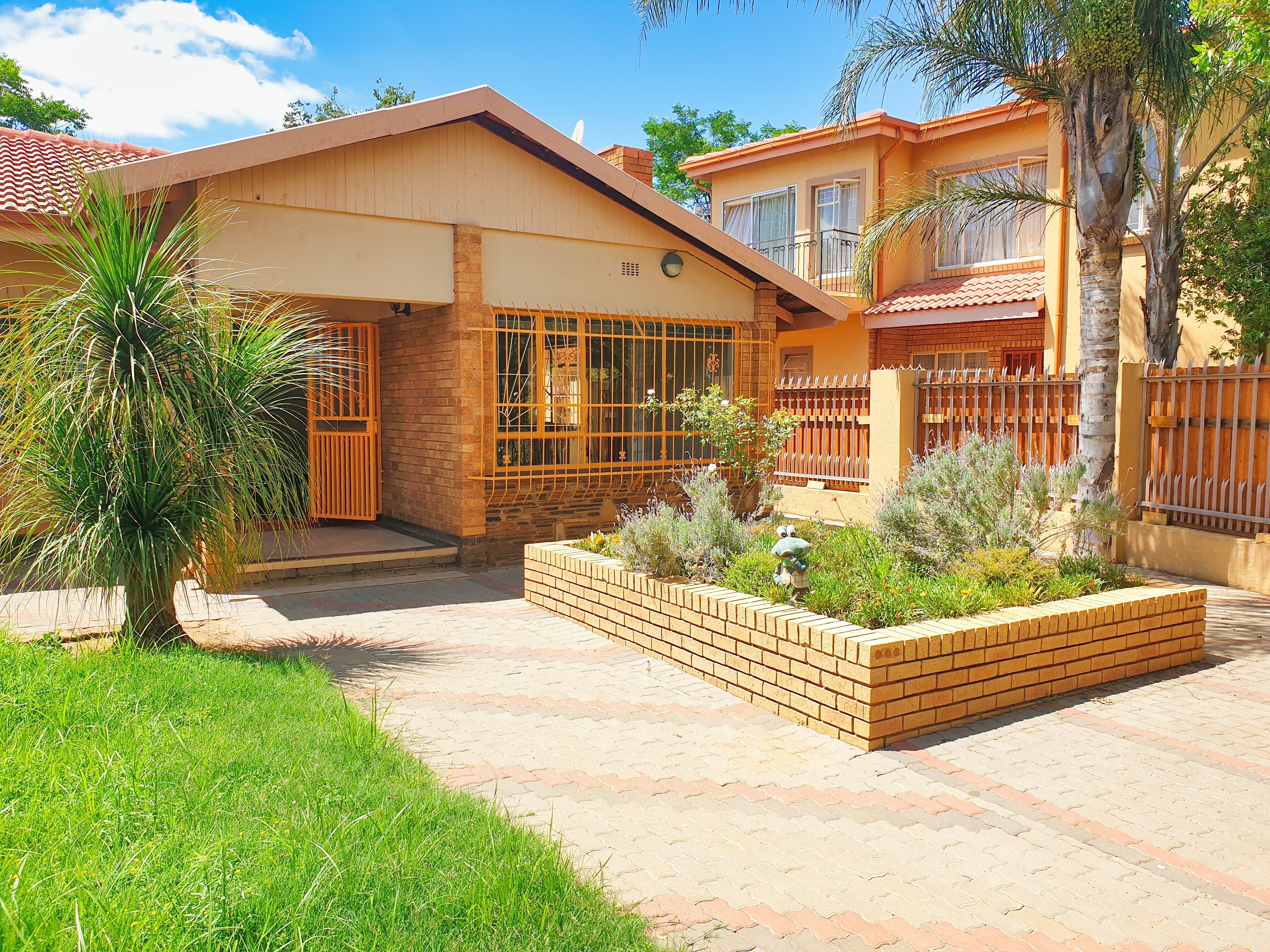 Property thumbnail 6
